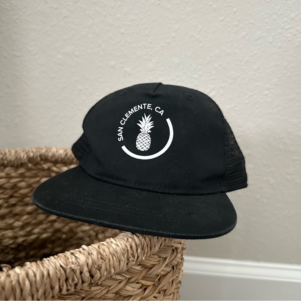 Binky bro hat